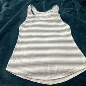 Lululemon racetrack tank size 6